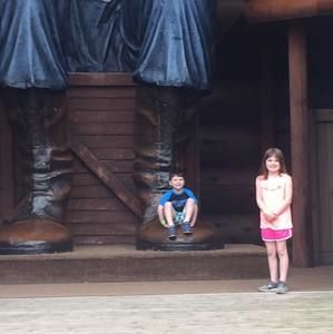 Meet your Posher, Janet